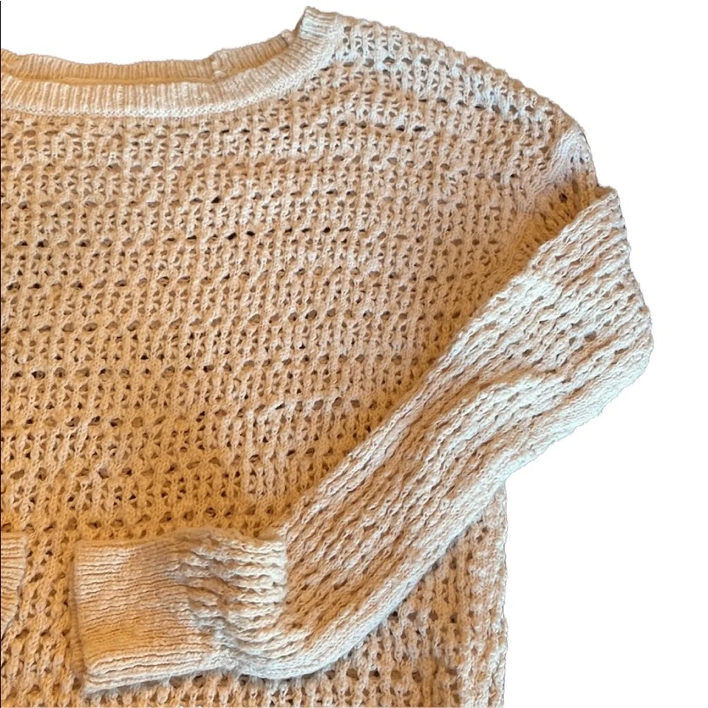American Eagle Outfitters Cream Knit Sweater